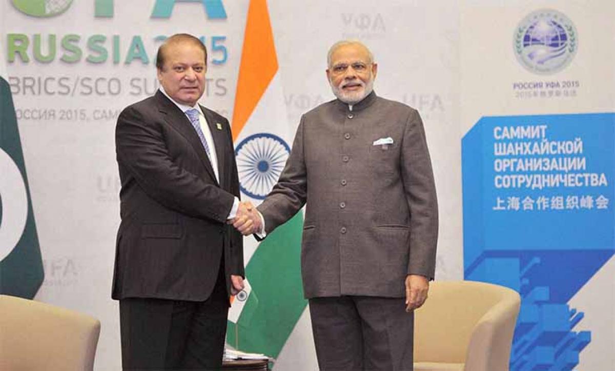 Modi to visit Pakistan